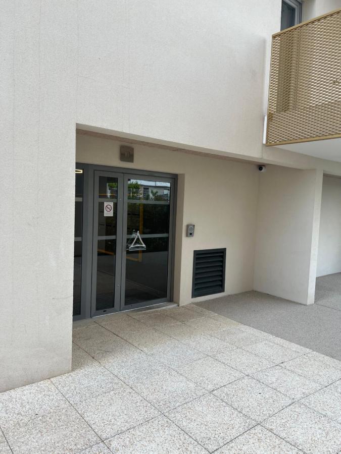 Résidence neuve le K 10 mn gare, parking , tram Montpellier Exterior foto