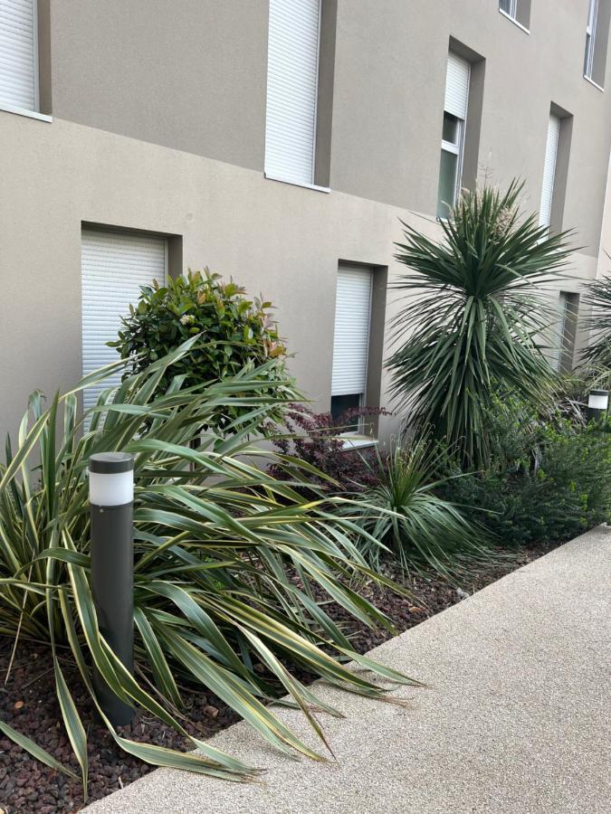Résidence neuve le K 10 mn gare, parking , tram Montpellier Exterior foto